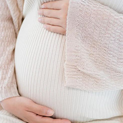 所以我意识到人们🎿代孕哪里好只是在那⏭里睡觉、生活，到🆑代孕哪里好处都是睡袋，那是☺🇬🇾